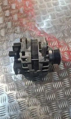Volvo XC90 Generator/alternator 31489212