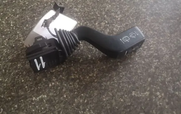 Opel Omega B1 Wiper control stalk 090494655