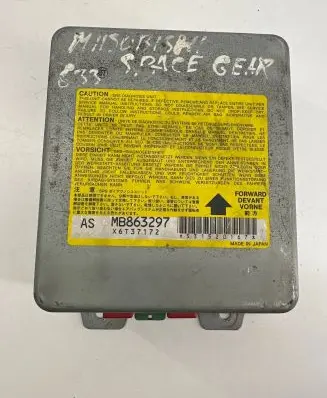 Mitsubishi Space Gear Airbag control unit/module MB863297 X6T37172