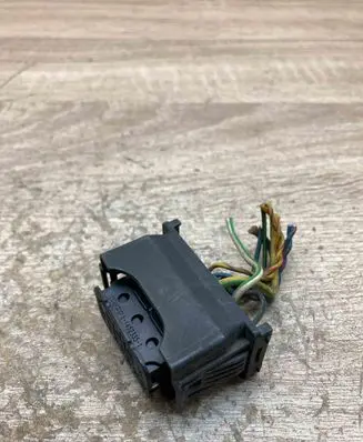 BMW 5 G30 G31 G38 Plug wire 6925638 692563802 114523351