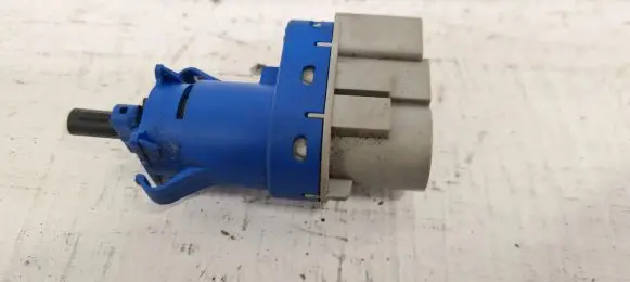 Brake pedal sensor switch