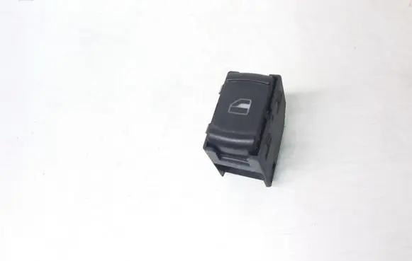 Skoda Octavia Mk1 (1U) Electric window control switch 3B0959855