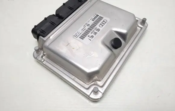 Audi A6 S6 C5 4B Engine control unit/module 4B2907401F 0281010443