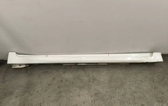 Toyota Avensis T270 Sill 7585105050