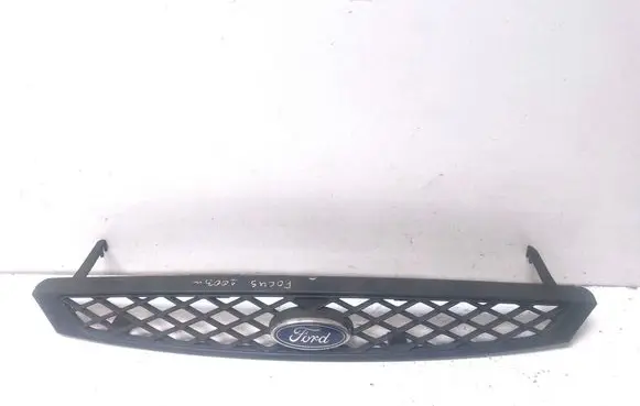 Ford Focus Front grill 2M518200A6W