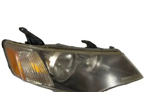 Mitsubishi Outlander Headlight/headlamp P5584R