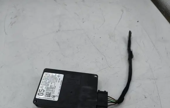 Mercedes-Benz CLA C117 X117 W117 Distronic sensor radar A0009055103 A0009019002 A0009028816