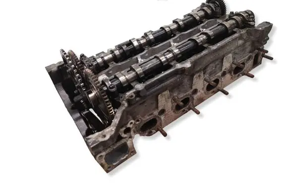 Mercedes-Benz B W245 Engine head R6400162201