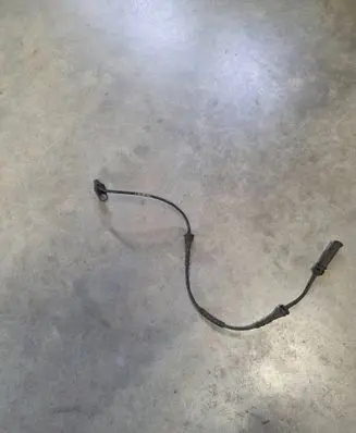 BMW 2 F44 ABS rear brake sensor 6895882