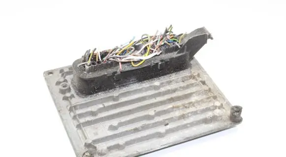 Ford Fiesta Engine control unit/module 4S6112A650SE