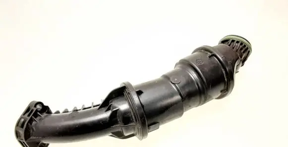 Volvo XC90 Intercooler hose/pipe 31331636