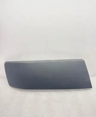 Front bumper splitter molding