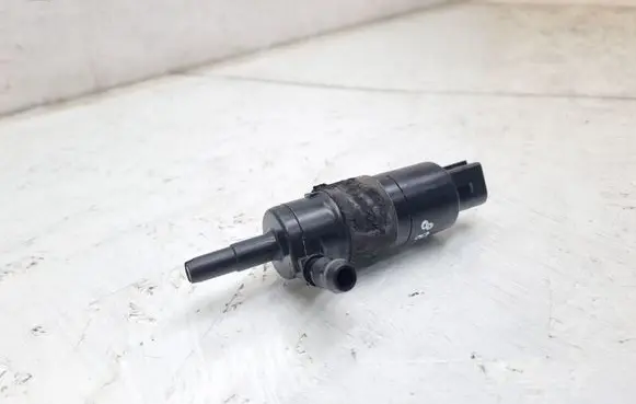 Audi A4 S4 B8 8K Headlight washer pump 3B7955681