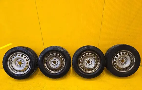 Mercedes-Benz Vito Viano W447 R16 steel rim A4474010101