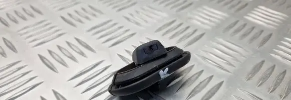Volvo V70 Windshield washer spray nozzle 30699651