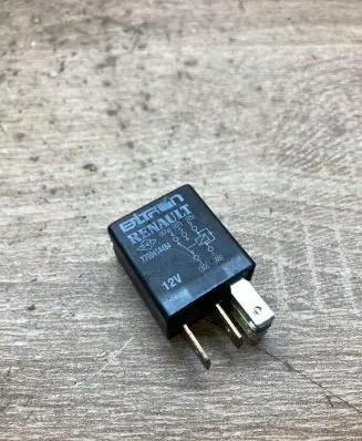Renault Megane II Other relay 7700414484