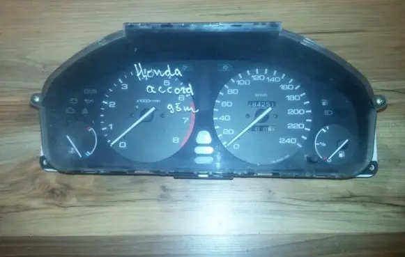 Honda Accord Speedometer (instrument cluster) hr0165022