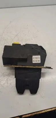 Volvo S80 Tailgate lock latch 9203463