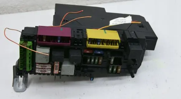 Mercedes-Benz CLS C218 X218 SAM control unit 5DK00962089