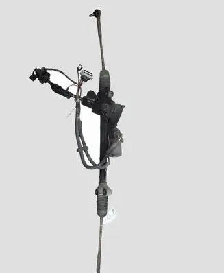 Opel Zafira C Steering rack