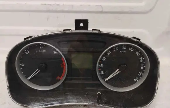 Skoda Fabia Mk2 (5J) Speedometer (instrument cluster) 5J0920801C