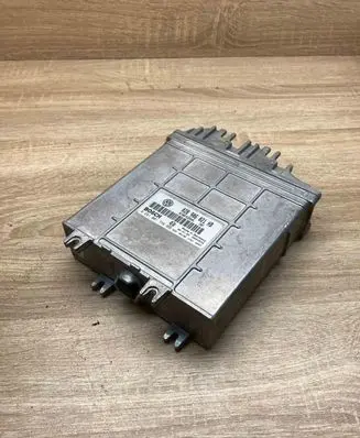 Ford Galaxy Engine control unit/module ECU 028906021HB 0281001736 USED