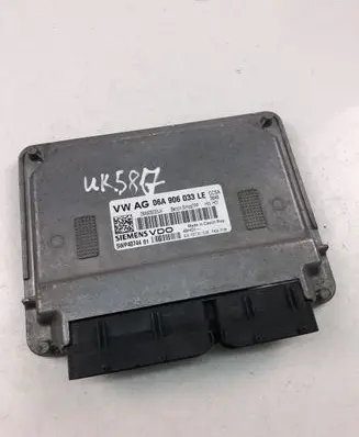 Volkswagen Golf Plus Engine control unit/module 06A906033LE