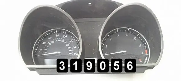 BMW Z4 E85 E86 Speedometer (instrument cluster) 6933582-01