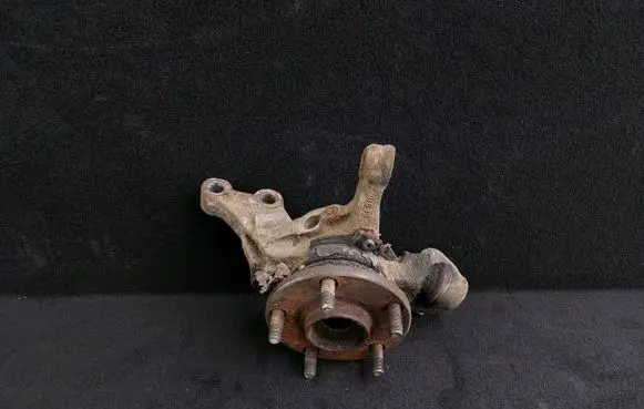 Toyota Avensis T250 Front wheel hub spindle knuckle