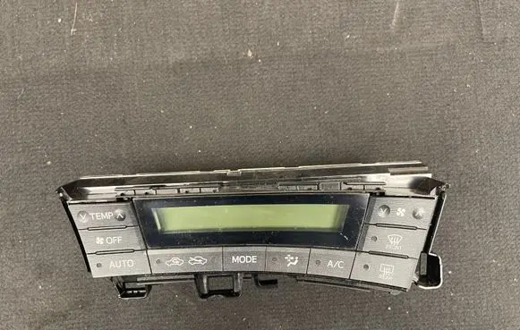 Toyota Prius (XW30) Climate control unit 75D726