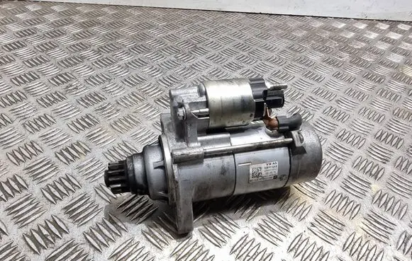 Volkswagen PASSAT B7 Starter motor 02M911024B 4380000242 8617770