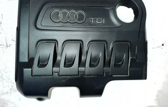 Skoda Superb B6 (3T) Engine cover (trim) 03L103925S