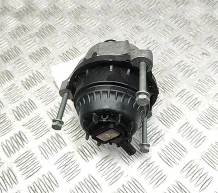 BMW X5 G05 Engine mount bracket 9846462