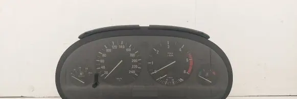 BMW 5 E39 Speedometer (instrument cluster) 87001374 87001313
