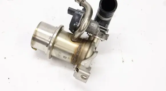 Skoda Octavia Mk3 (5E) EGR valve cooler 04L131512BQ