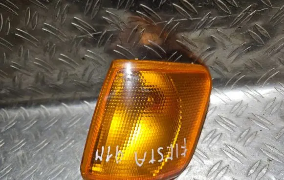 Front indicator light