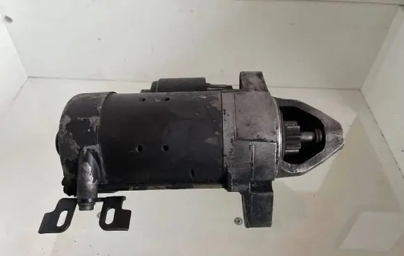 Audi A8 S8 D3 4E Starter motor 057911023E