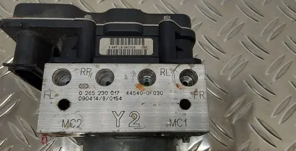 Toyota Verso ABS Pump 445400F030