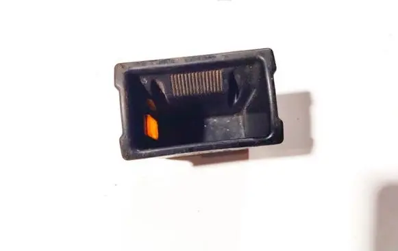 Toyota Avensis T250 Car ashtray 8612