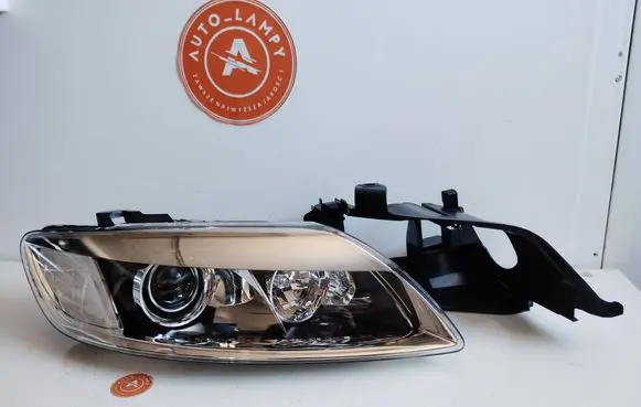 Audi Q7 4L Headlight/headlamp 4L0941030M 89313045