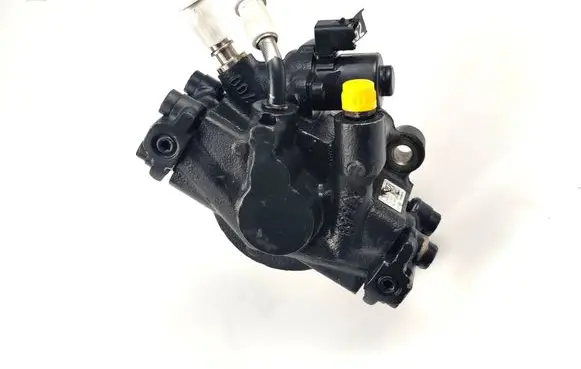 Renault Master III Fuel injection high pressure pump 167001930R A2C97864000