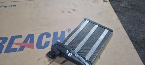 Volkswagen PASSAT B6 Electric cabin heater radiator 1K0963235E 41877494