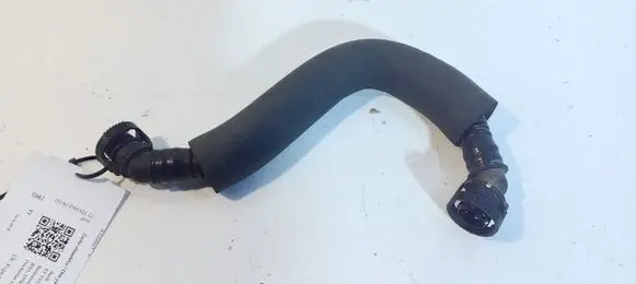 Audi TT TTS Mk2 Breather hose/pipe 06J103221