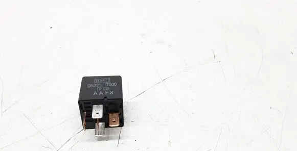 KIA Sorento Other relay 9522517000