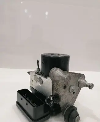 Mercedes-Benz C W204 ABS Pump A1729014100 10092623593