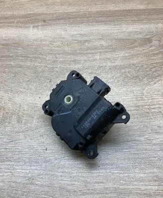 Honda CR-V Air flap motor/actuator 1138002320 6K5100