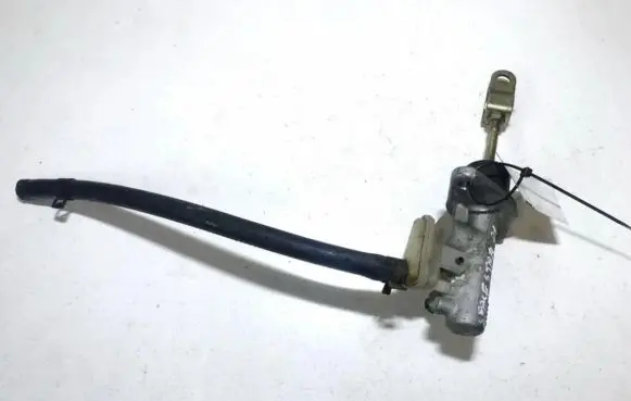Clutch master cylinder