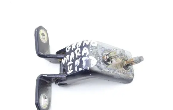 Suzuki Grand Vitara II Rear door hinge set SUZUKI_GRAND_VITARA_II_ZAWIAS_DRZWI_PRAWY_TYŁ_DÓŁ_ZJ3