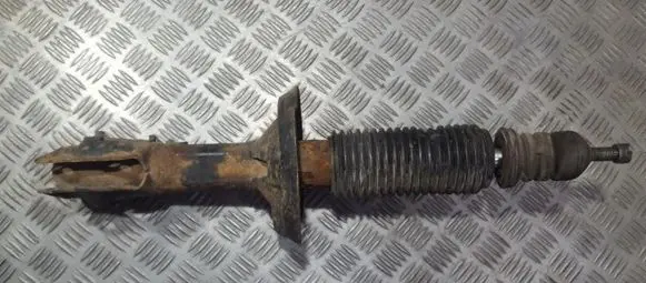 Volkswagen Golf III Front shock absorber/damper
