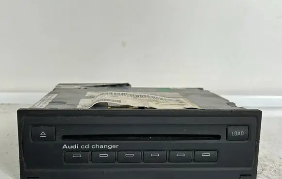Audi A6 S6 C6 4F CD/DVD changer 4e0035111